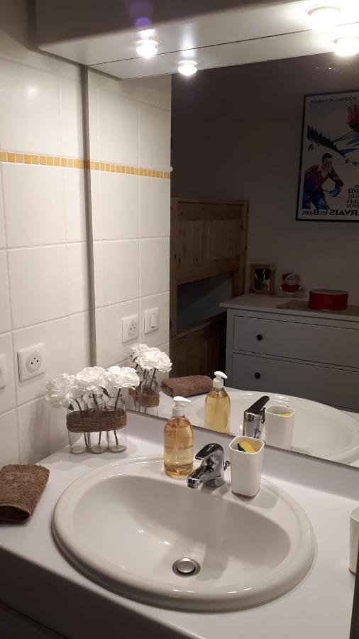 Duplex 6-8 pers, avec garage, WIFI, calme, proche des pistes, top équipé et linges fournis, vue magnifique Saint-Gervais-les-Bains Extérieur photo